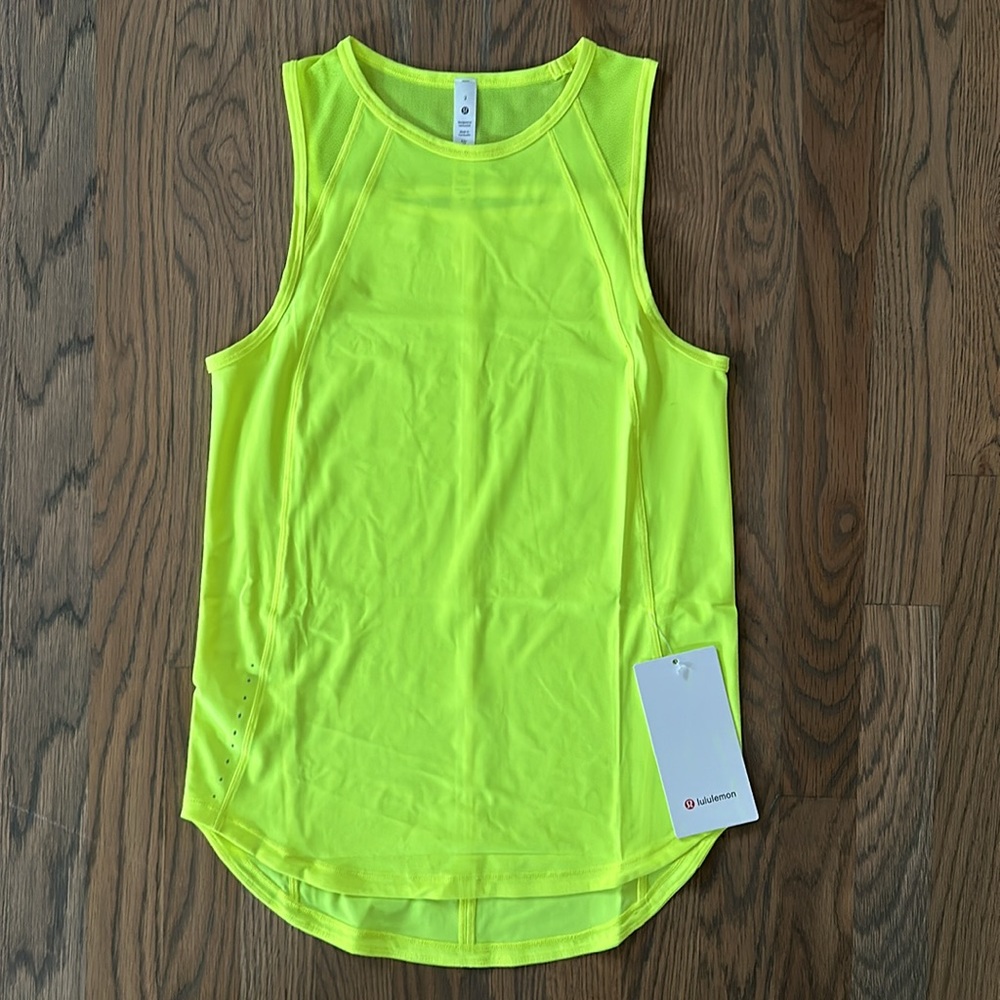 Lululemon Sculpt Tank Top sz 2 Women’s Back Vent Highlight Yellow Mesh Run Train